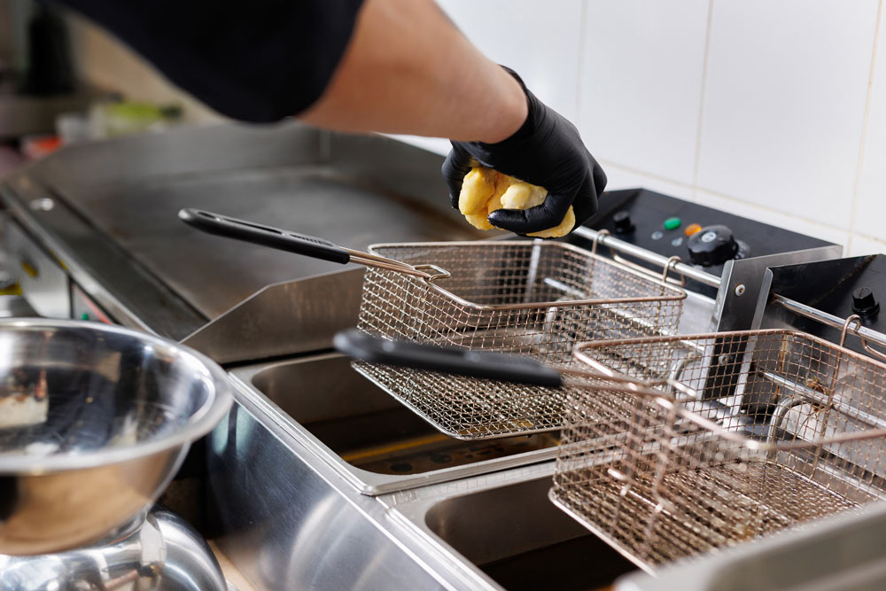 What to Consider When Choosing a Fryer Oil Collection Company